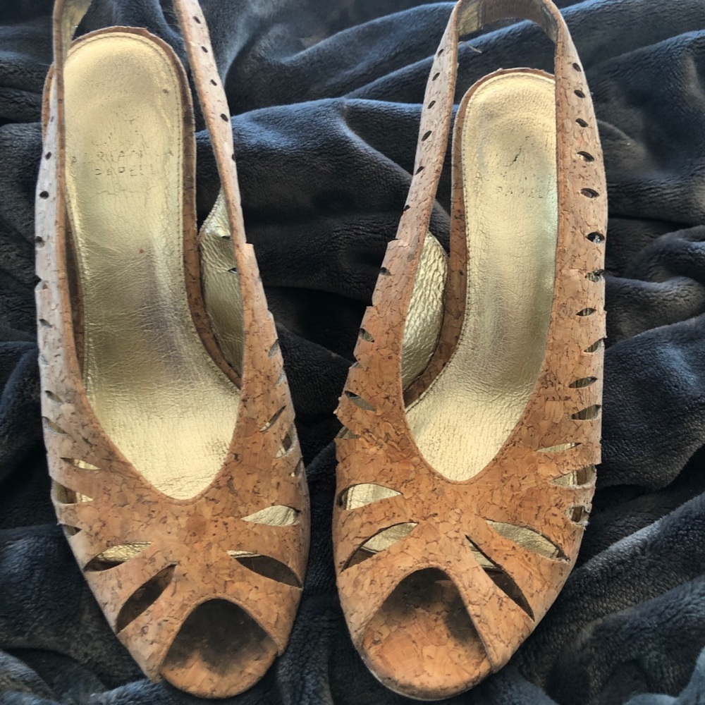 Adrianna Papell CORK & Leather SlingBack Wedge Lightweight heels sexy cut outs.